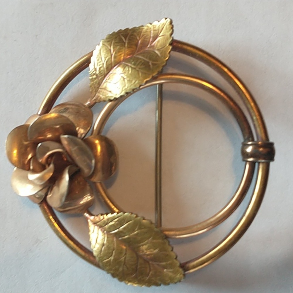 Krementz Rose brooch